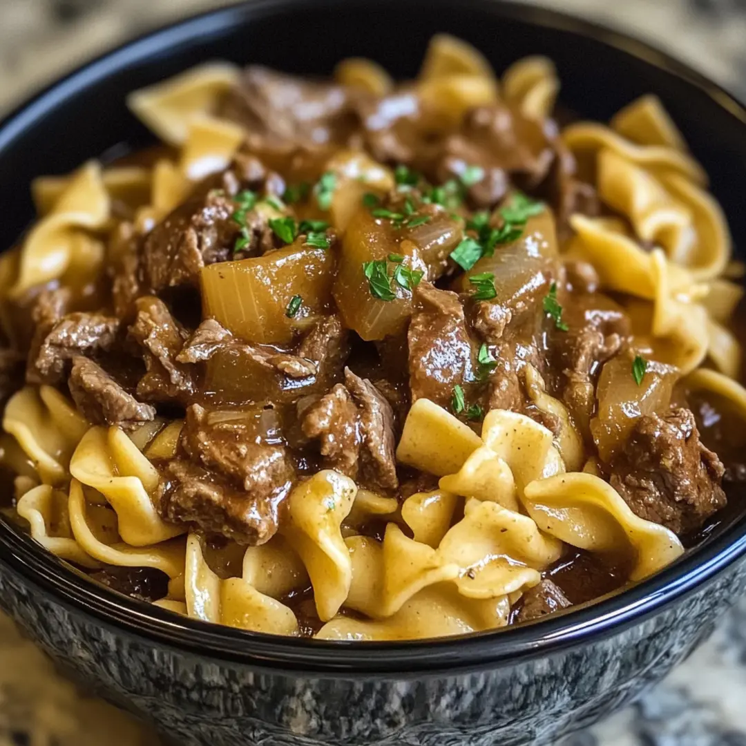 Crockpot Beef and Noodles1 Hearty crockpot beef and noodles in a rich, savory gravy.